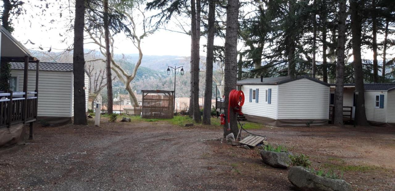 Camping La Source Sournia Ngoại thất bức ảnh