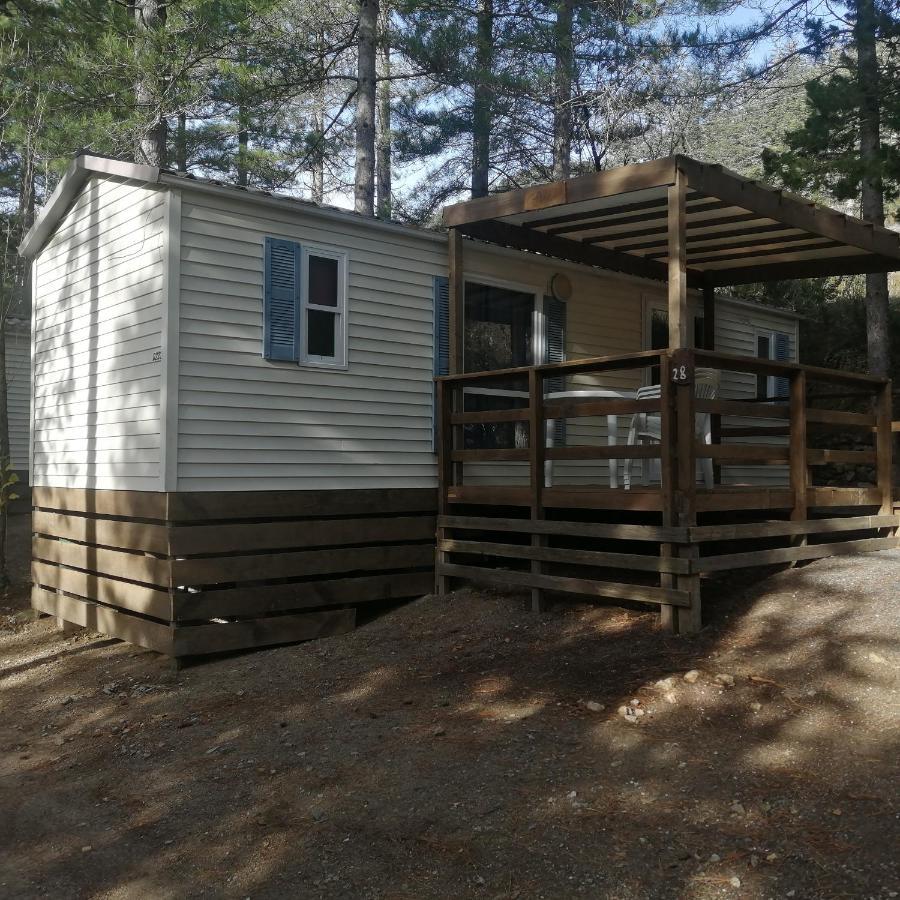 Camping La Source Sournia Ngoại thất bức ảnh