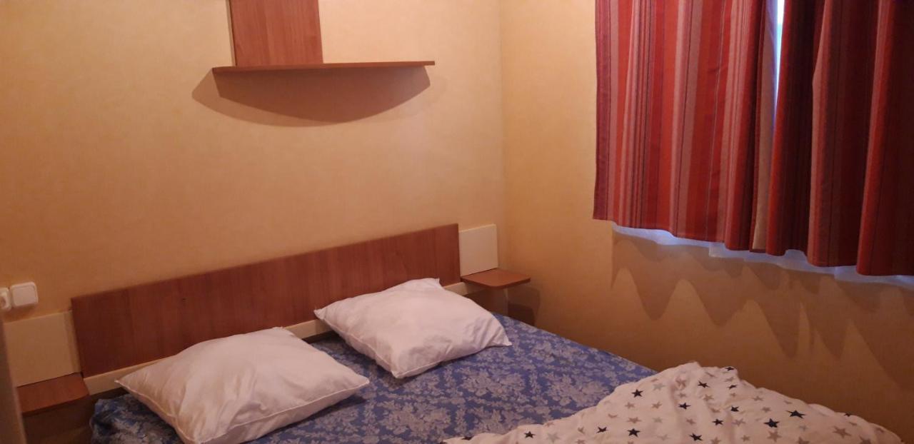 Camping La Source Sournia Ngoại thất bức ảnh