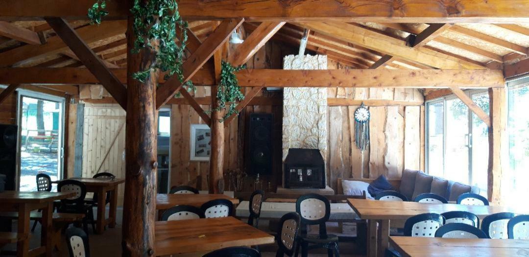 Camping La Source Sournia Ngoại thất bức ảnh
